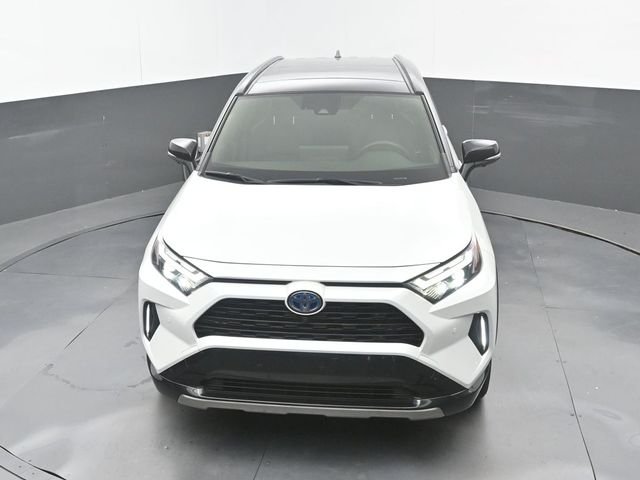Used 2024 Wind Chill Pearl/Midnight Black Metallic Toyota XSE image 14
