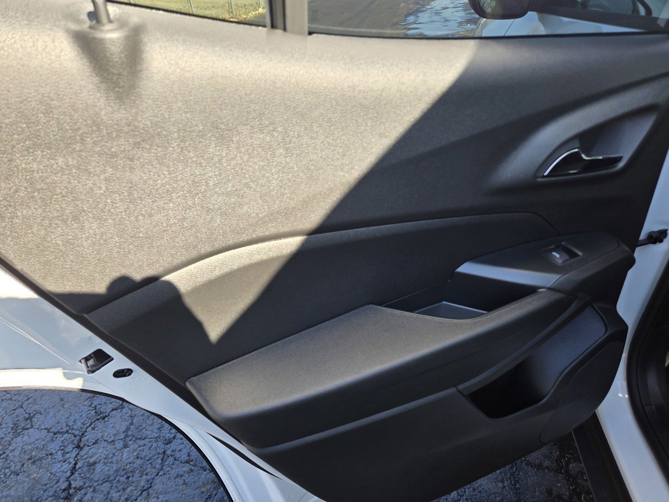 New 2026 Summit White Chevrolet LT image 22