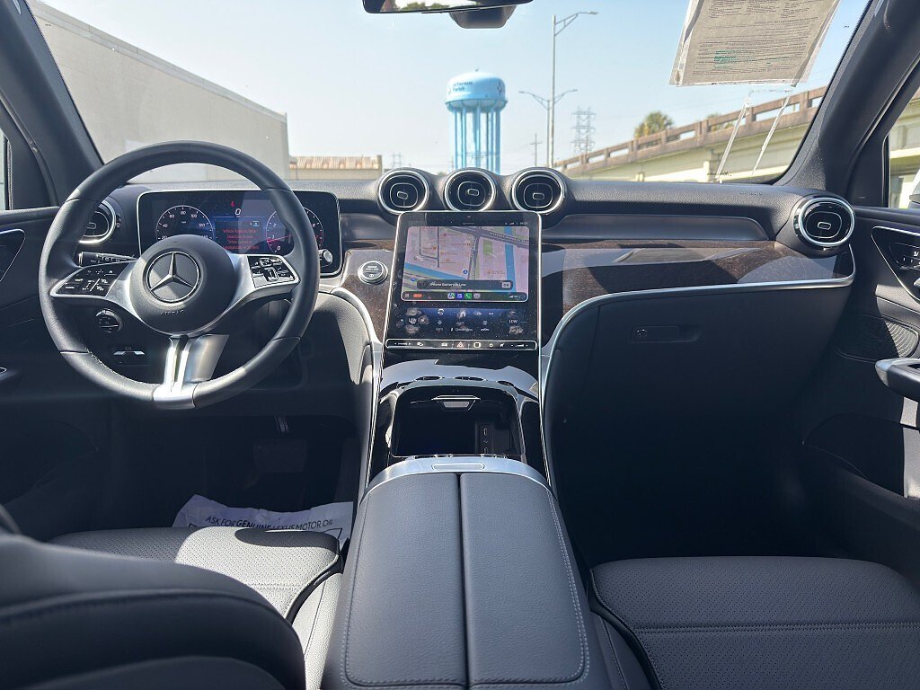 2025 Mercedes-Benz GLC Base - Photo 13