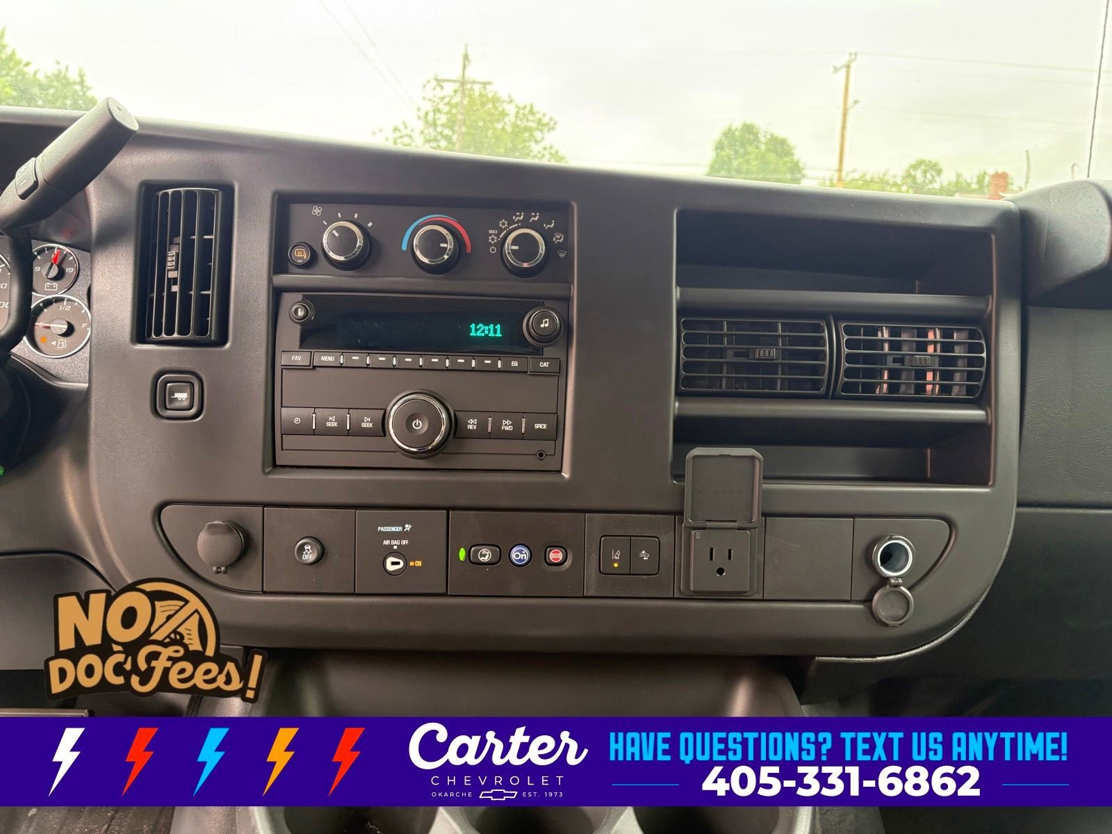 2025 Chevrolet Express Cargo Work Van - Photo 34