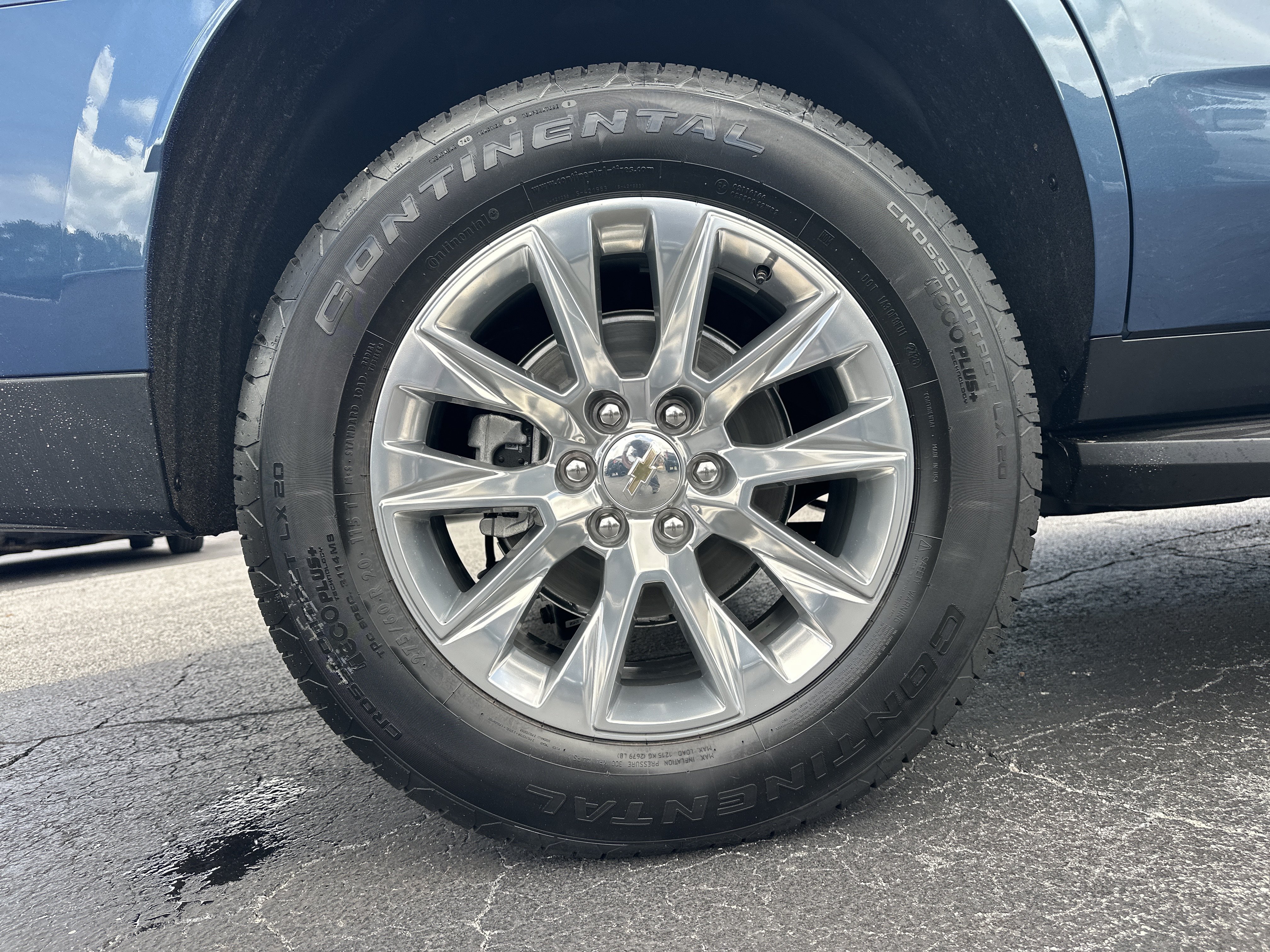 2026 Chevrolet Tahoe Premier - Photo 18