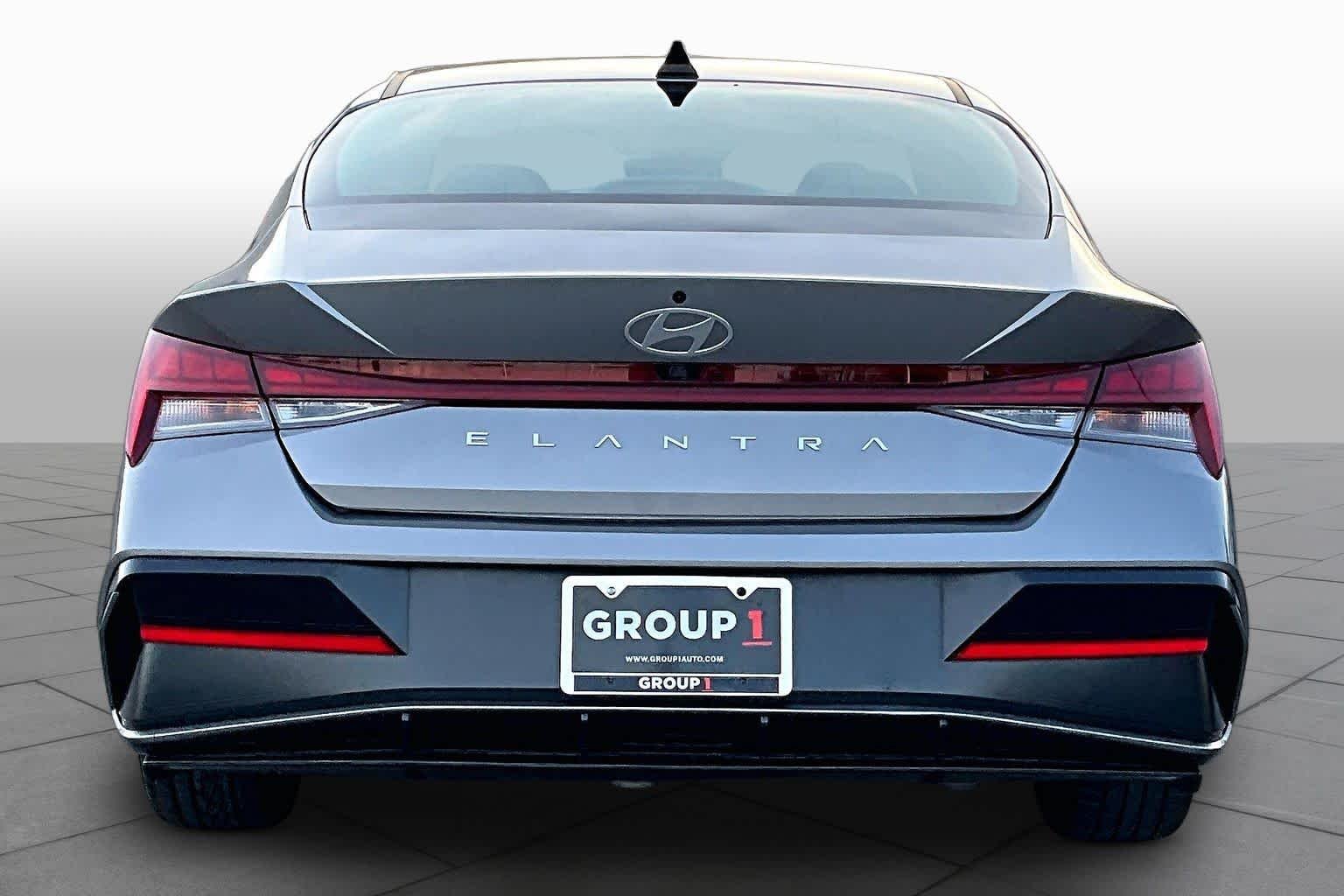 Used 2024 Ecotronic Gray Hyundai Limited image 5