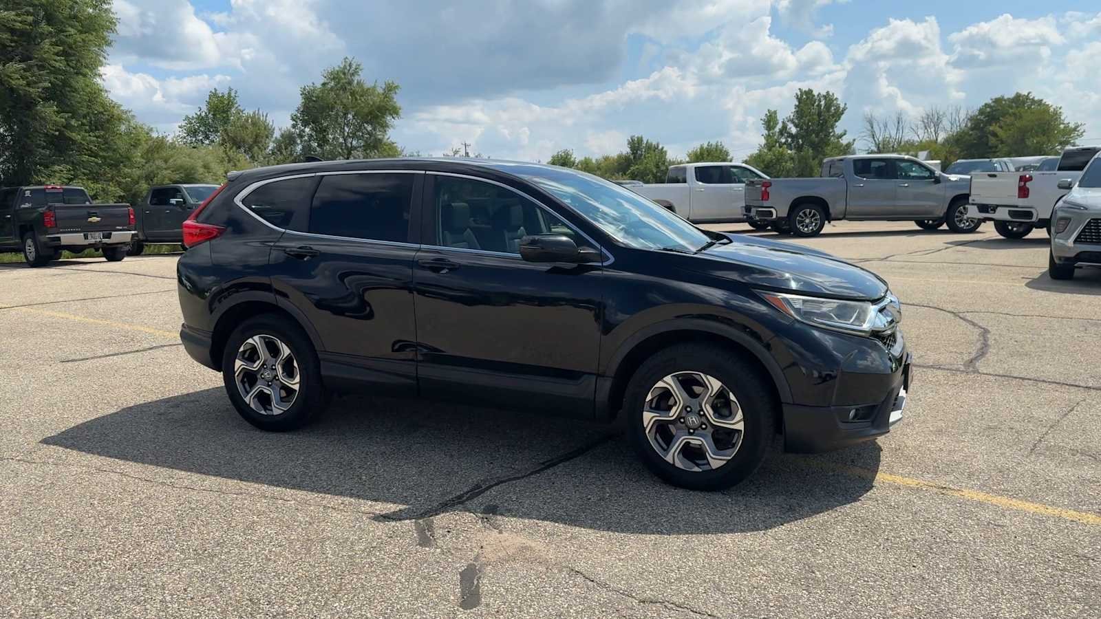 Used 2017 Honda CR-V EX-L with VIN 2HKRW2H83HH604328 for sale in Watertown, WI