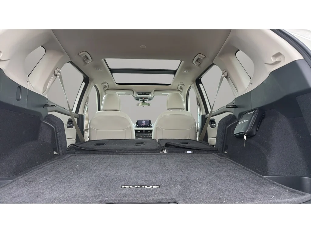 Certified Used 2023 Pearl White Tricoat Nissan SV image 13
