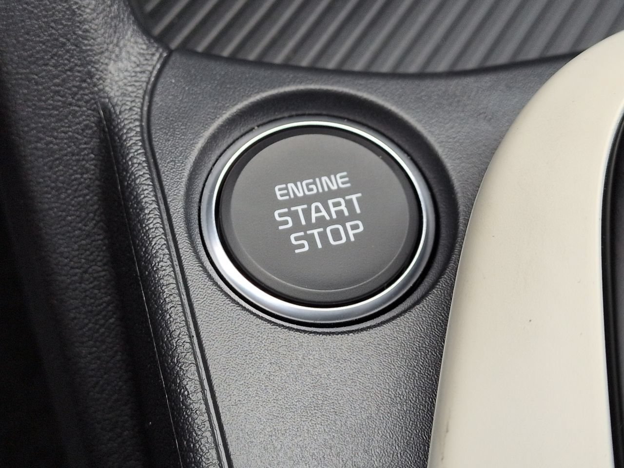 New 2026 Interstellar Gray Kia GT-Line Turbo image 34