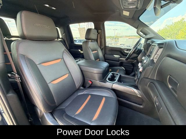 Used 2023  GMC AT4 image 34