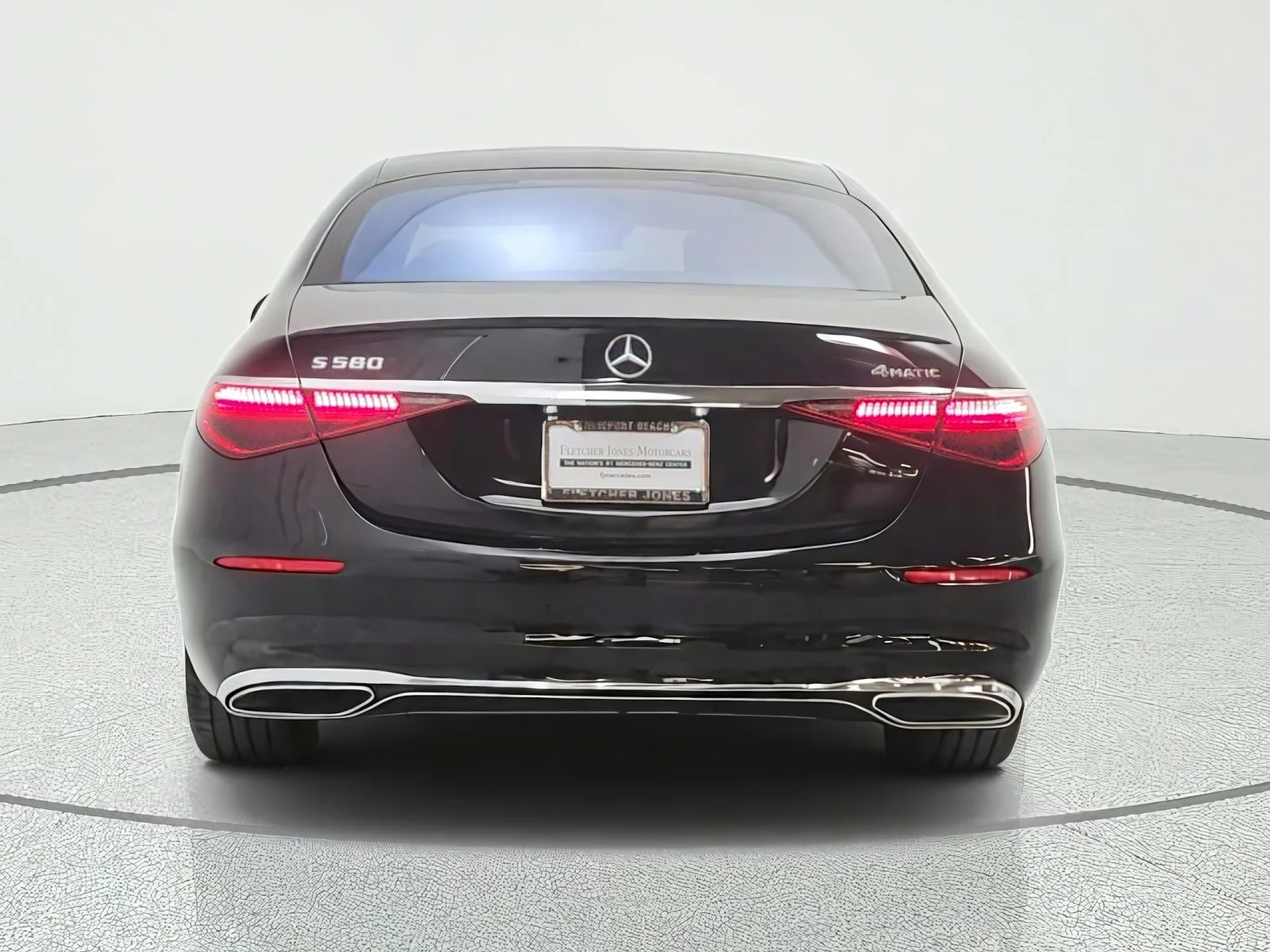 Certified Used 2022 Black Mercedes-Benz S 580 4MATIC® Sedan image 6
