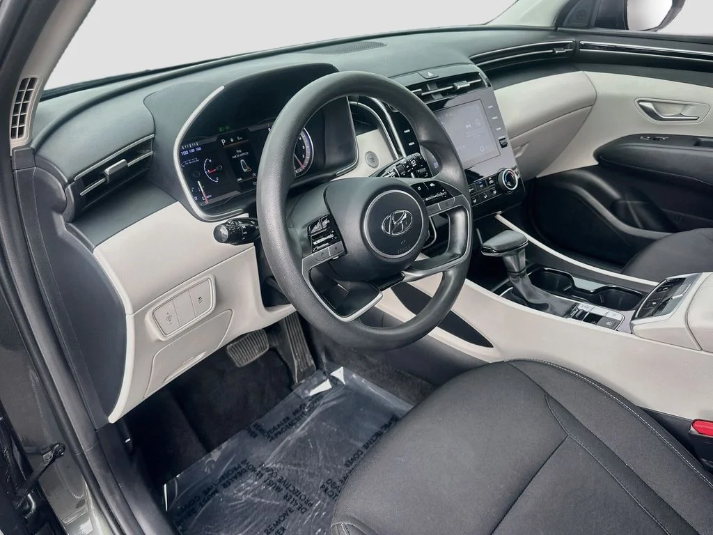 Used 2022 Gray Hyundai SEL image 9
