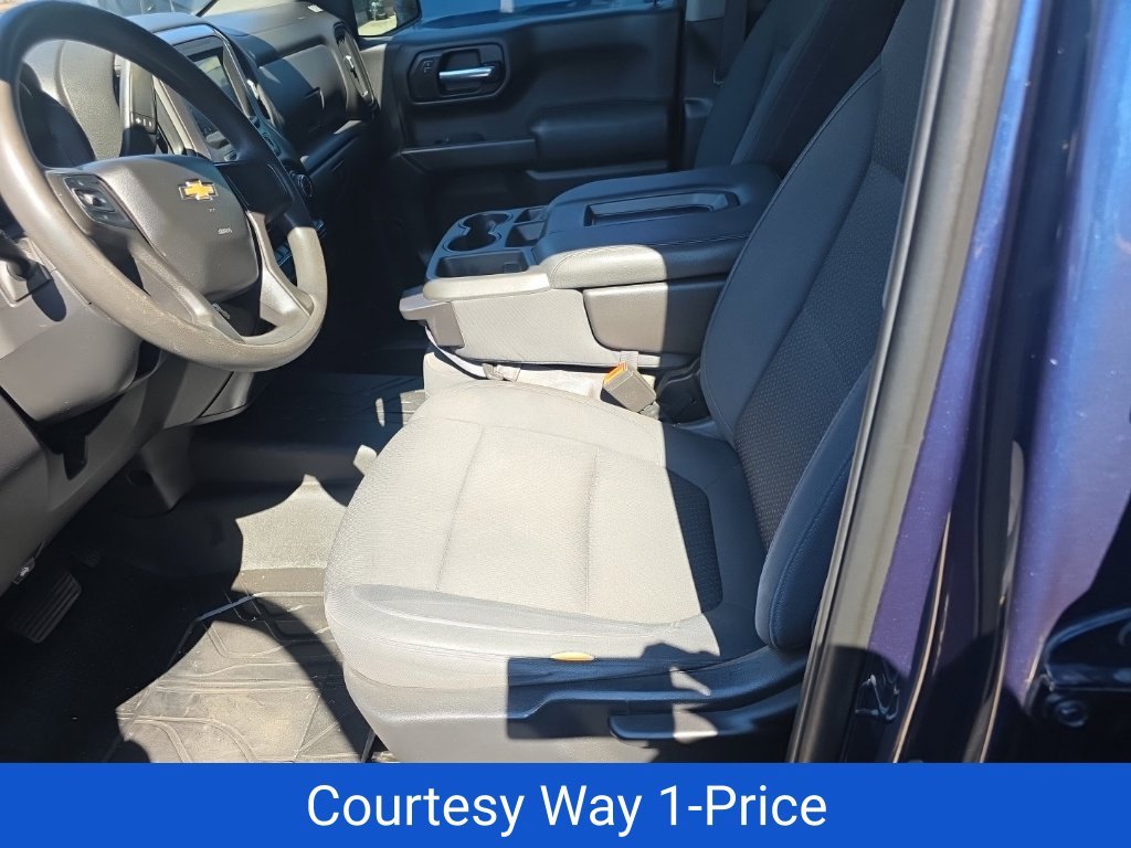 Used 2020 Blue Chevrolet Custom image 10