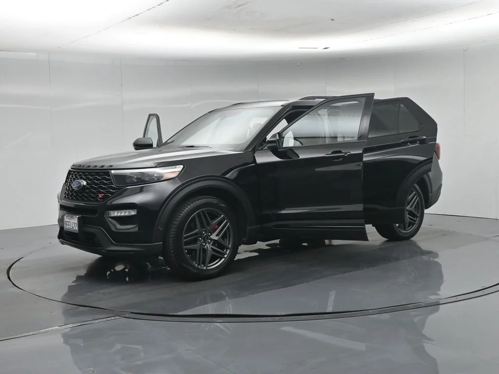 Used 2023 Black Ford ST image 35