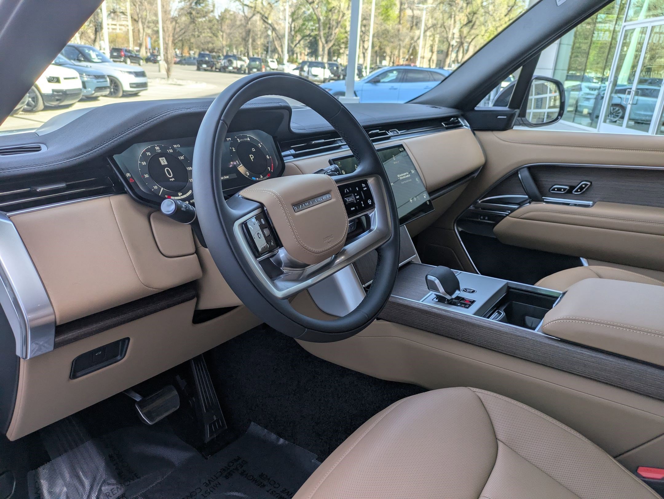 2026 Land Rover Range Rover SE - Photo 15
