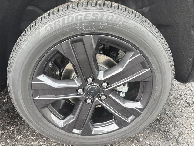 New 2027 Black Jeep Limited Reserve image 28