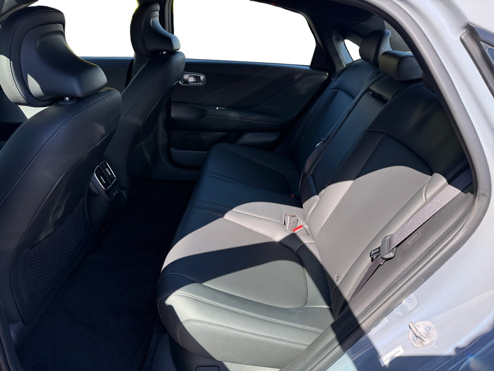 Certified Used 2025 Blue Hyundai SEL image 16