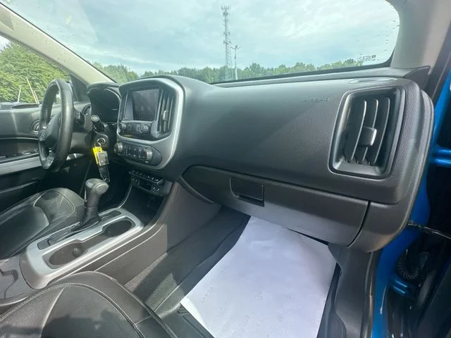 Used 2021 Blue Chevrolet ZR2 image 32