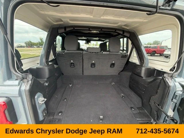 Certified Used 2025 Gray Jeep Sahara 4xe image 21
