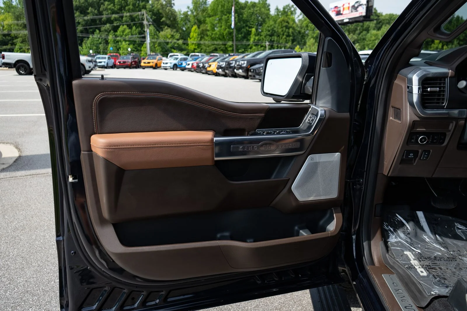 Used 2025 Blue Ford King Ranch image 35