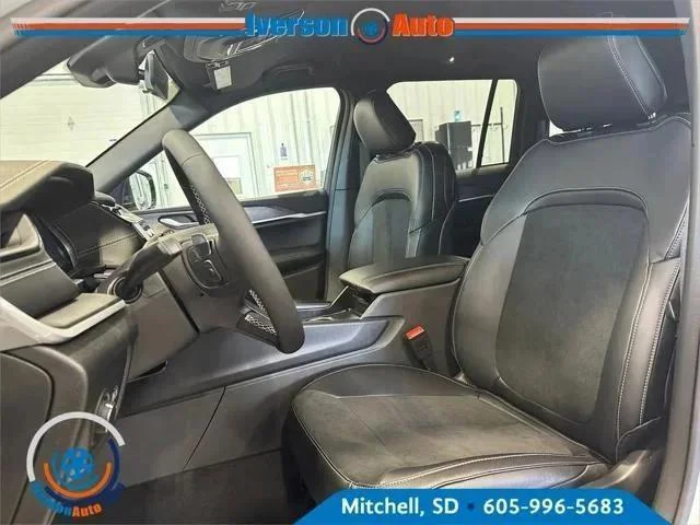 New 2026 Bright White Clearcoat Jeep Laredo image 16