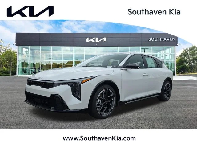 2026 Kia K4 GT-Line AT Hatchback's photo