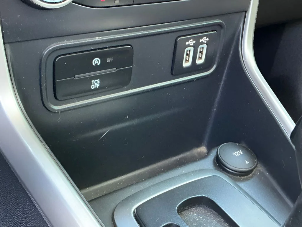 Used 2018 Silver Ford Titanium image 27