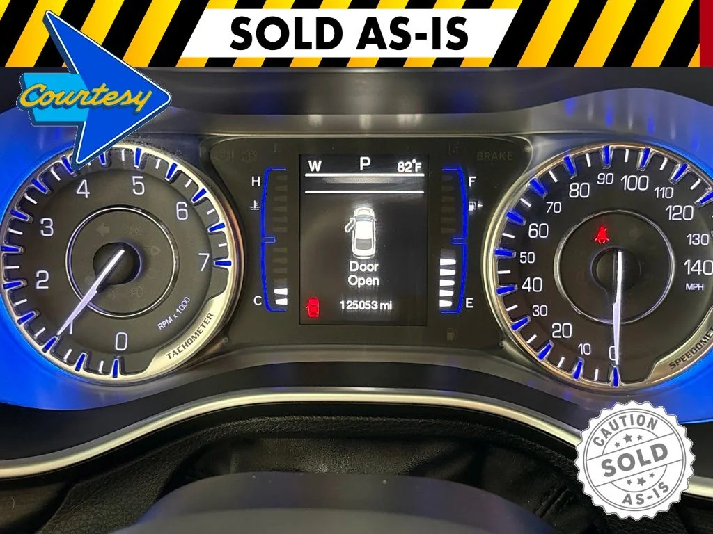 Used 2015 Black Chrysler Limited image 30