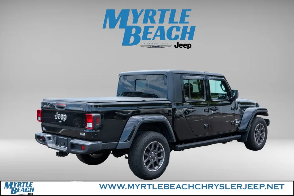Used 2021 Black Clearcoat Jeep Overland image 6