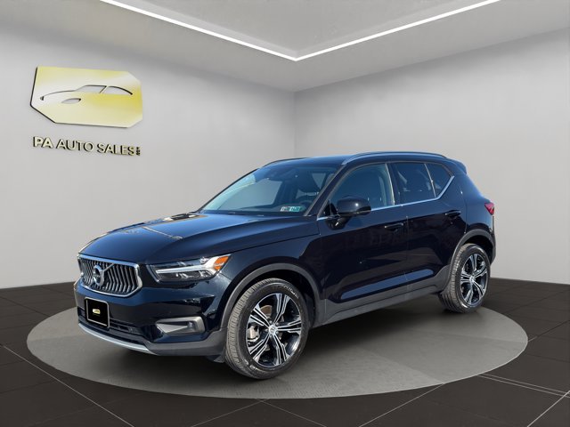 Used 2022 Black Volvo Inscription image 3
