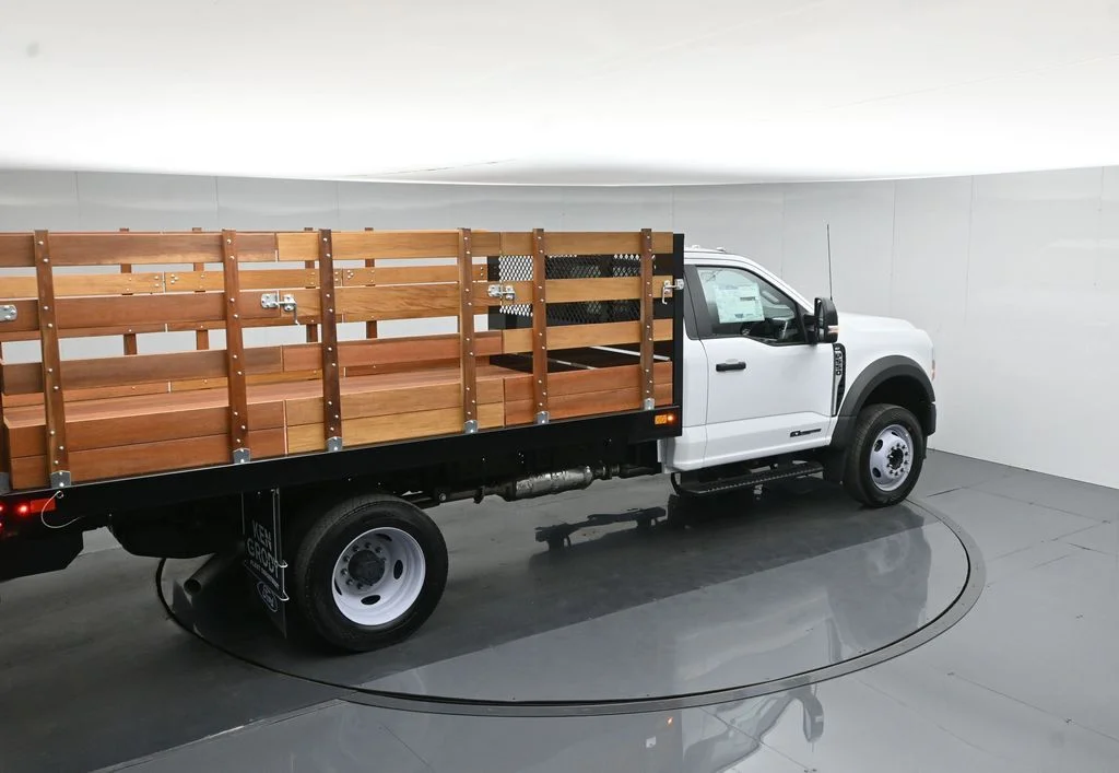 New 2025 White Ford XLT image 36