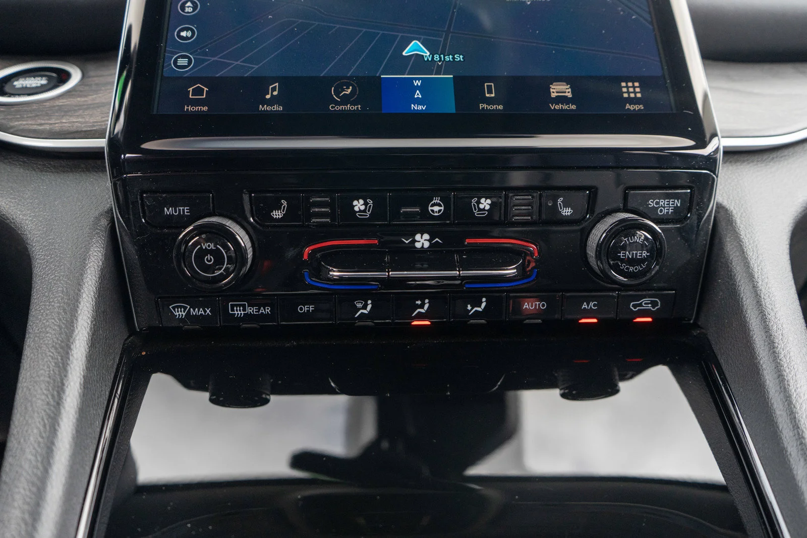 Used 2023 Diamond Black Crystal Pearlcoat Jeep 4xe image 21