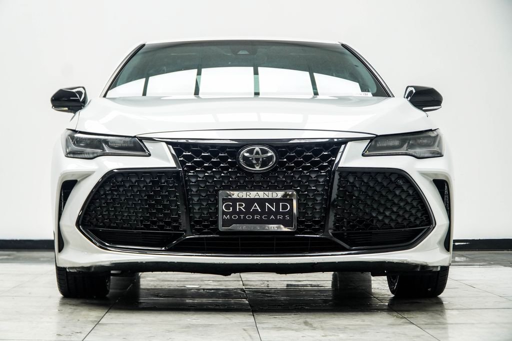 Used 2020 Beige Toyota Touring image 8