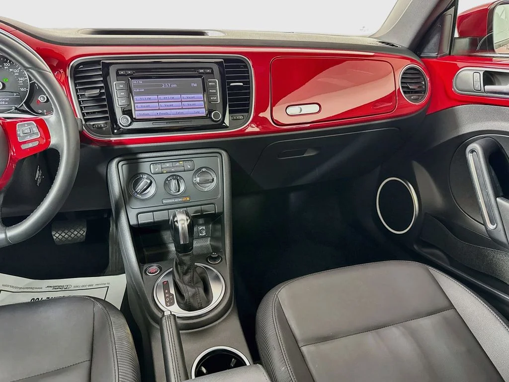 Used 2012 Red Volkswagen 2.5L image 28