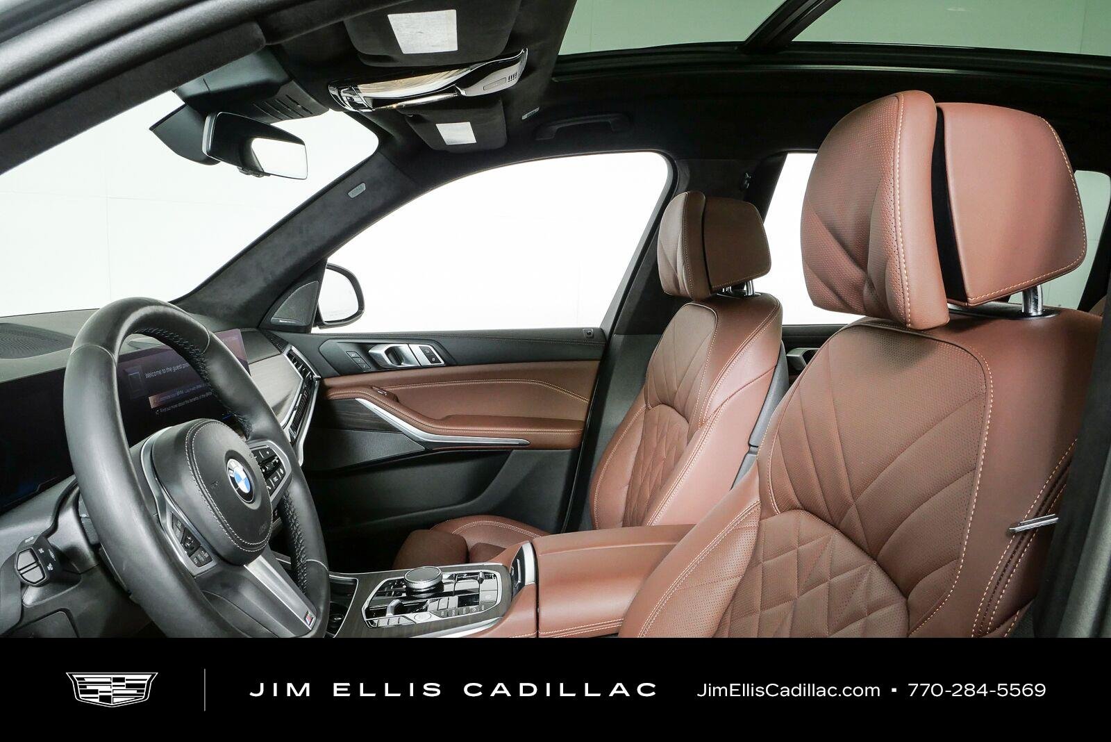 Used 2024 Gray BMW xDrive40i image 5