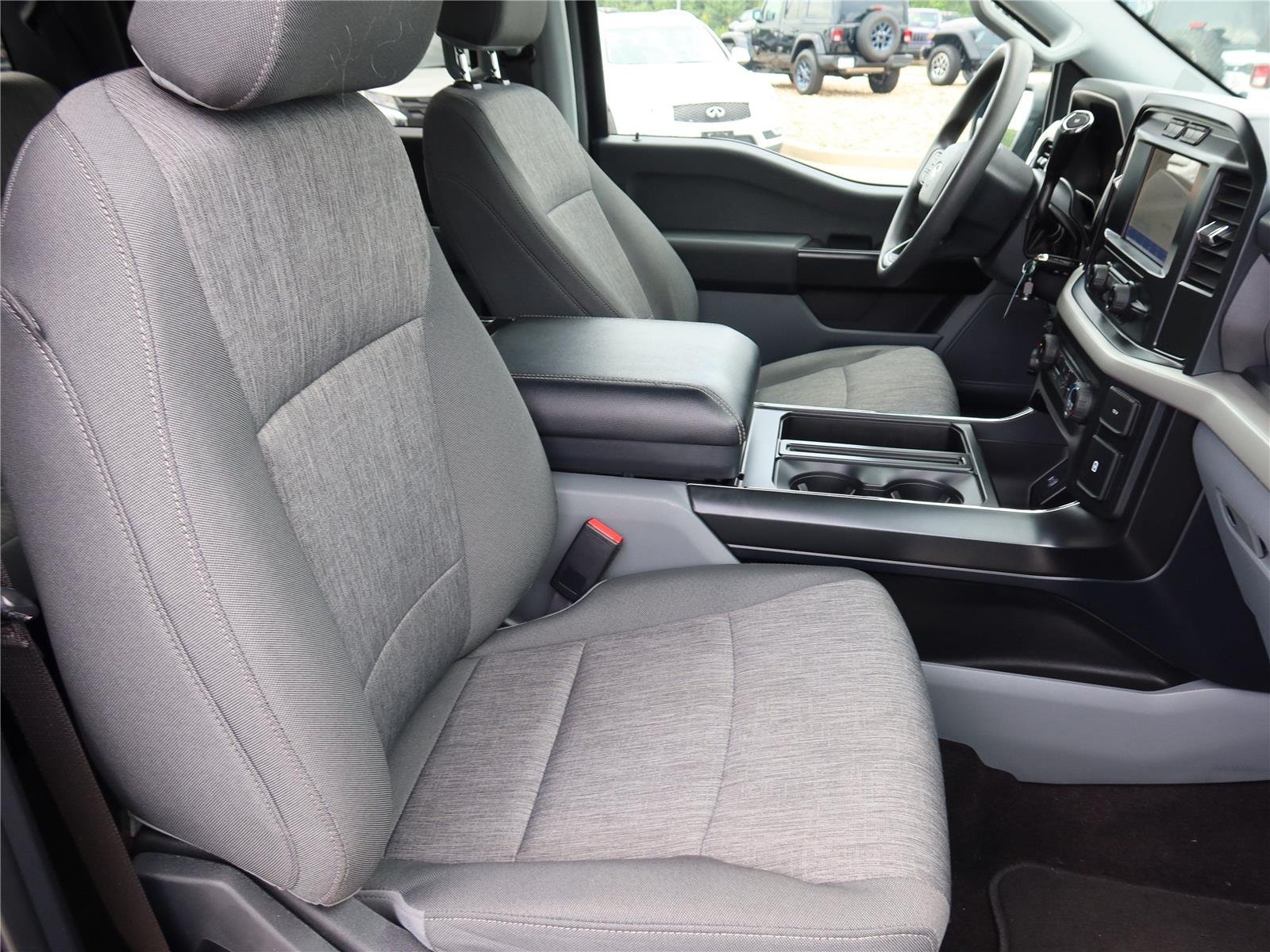 Used 2022 Antimatter Blue Metallic Ford XL image 21