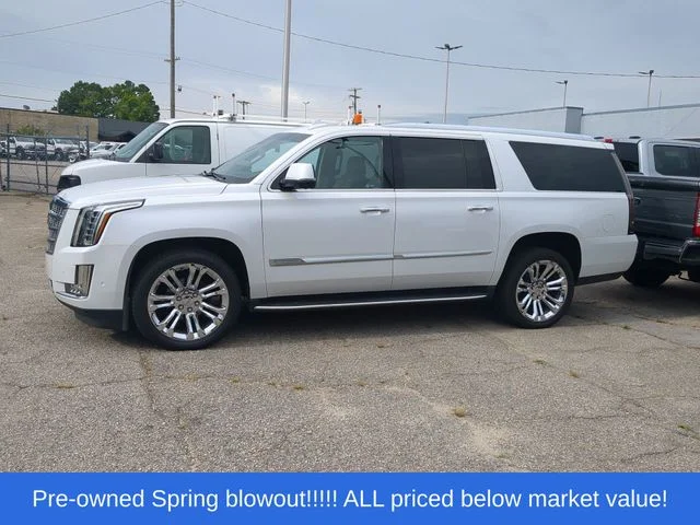 Used 2020 White Cadillac Luxury image 2
