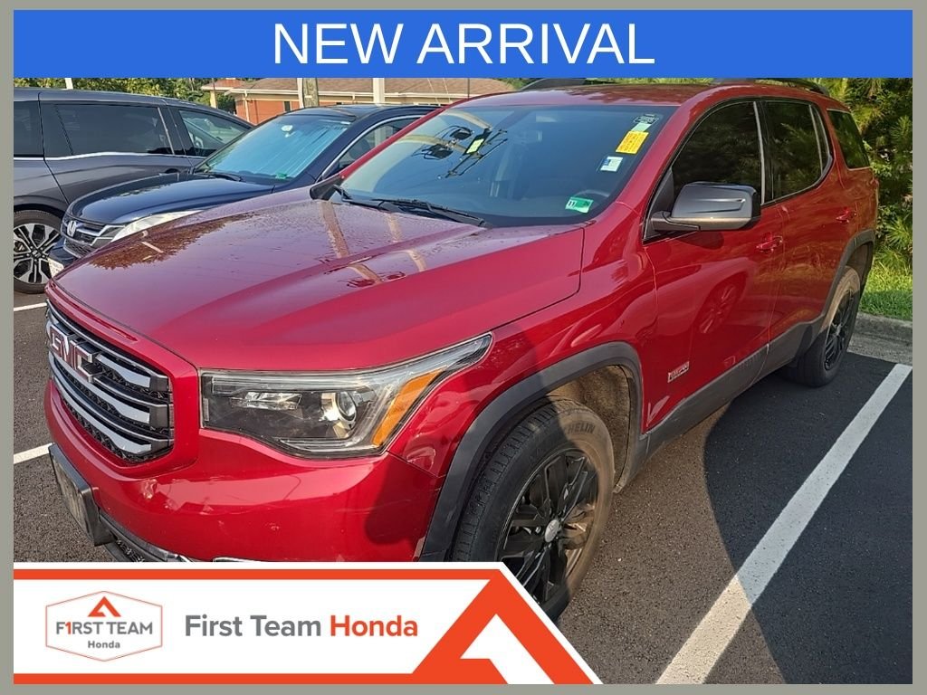 Used 2019 Red GMC SLE-2 image 1