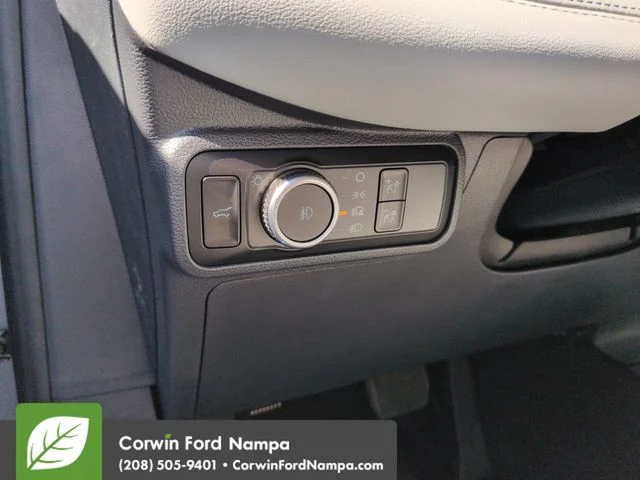 New 2026 Carbonized Gray Metallic Ford Platinum image 13