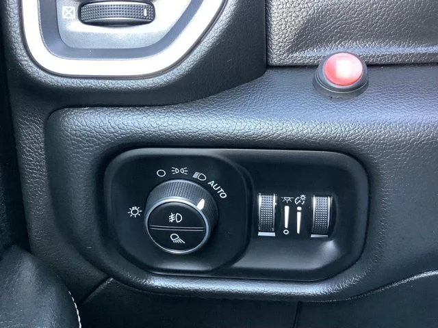 Used 2019 Red Ram Big Horn image 19