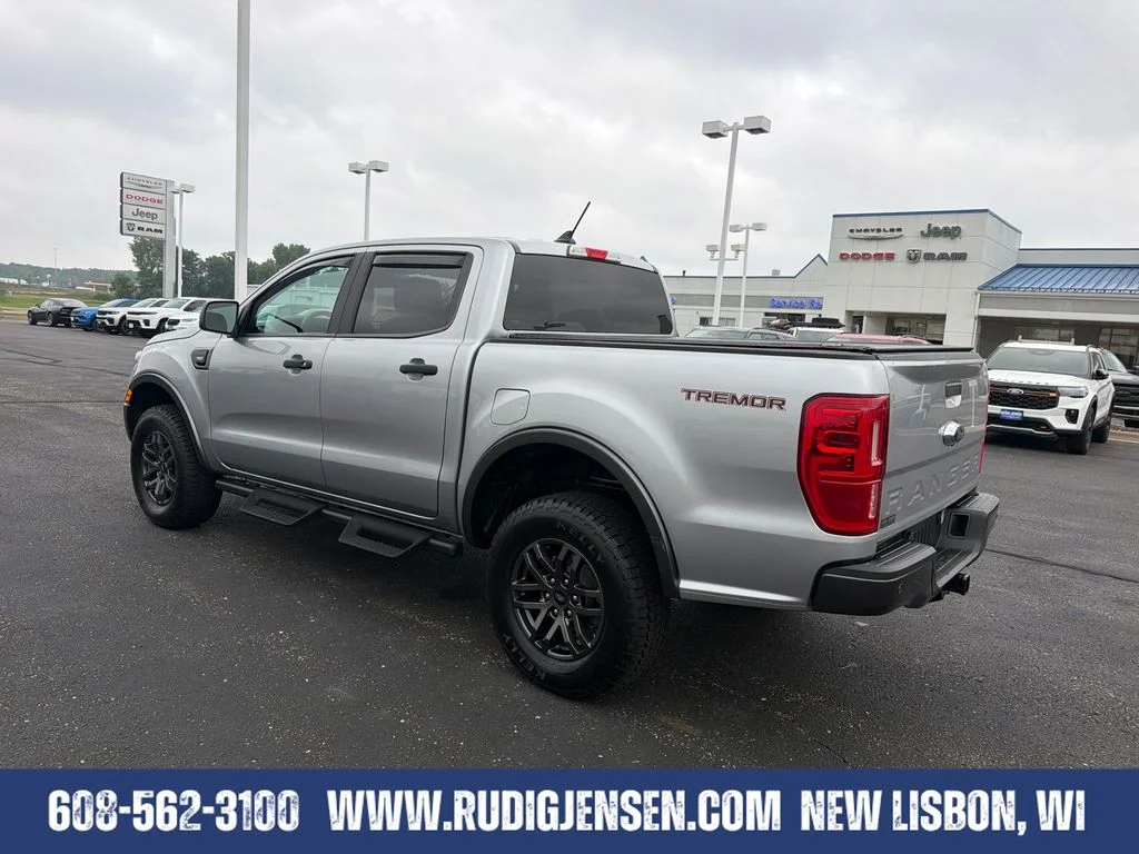 Used 2021 Silver Ford XLT image 3