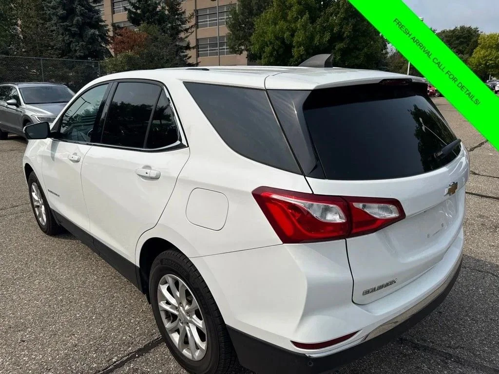 Used 2018 Summit White Chevrolet LT image 8