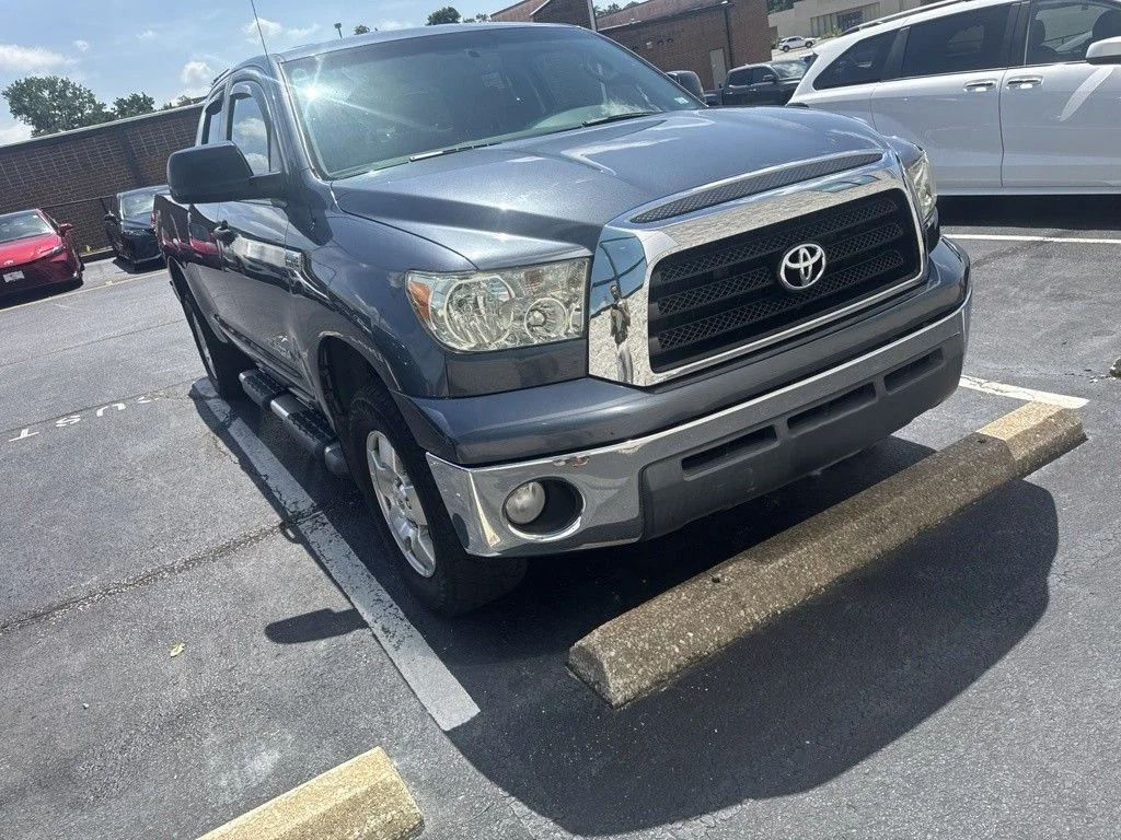 2008 Toyota Tundra 5.7 Auto 4WD SR5 Double Cab's photo