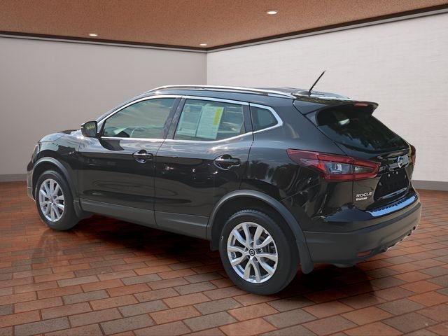 Used 2022 Black Nissan SV image 28
