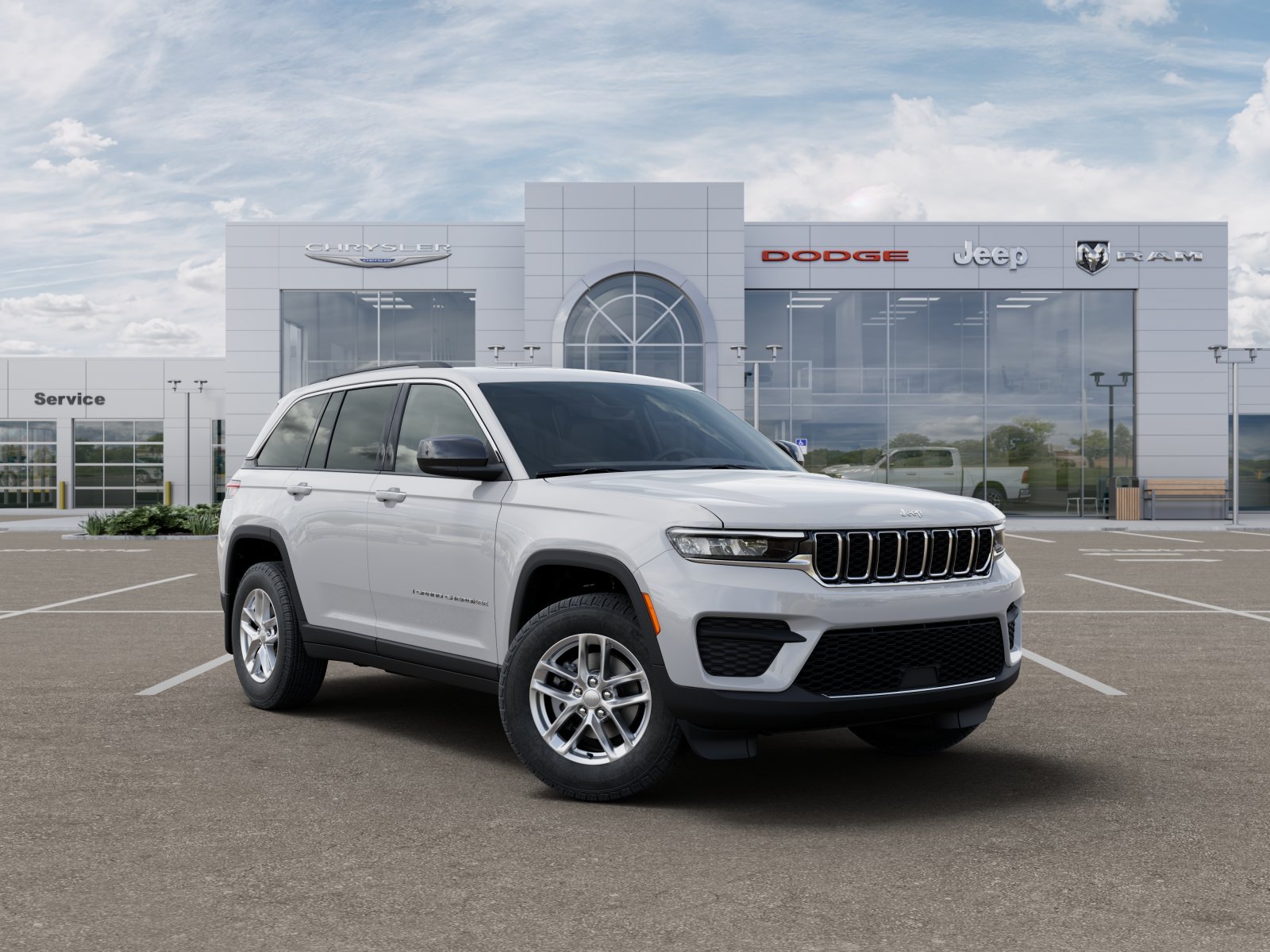 New 2025 Bright White Clear-Coat Exterior Paint Jeep Laredo X image 29