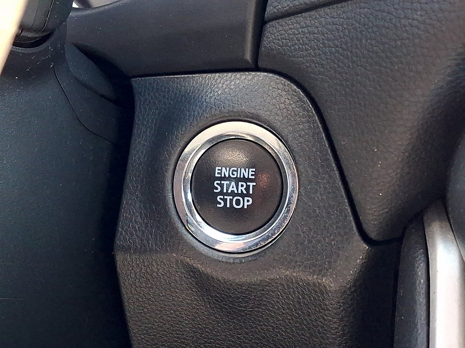 Used 2021 Midnight Black Metallic - 218 Toyota XLE image 22
