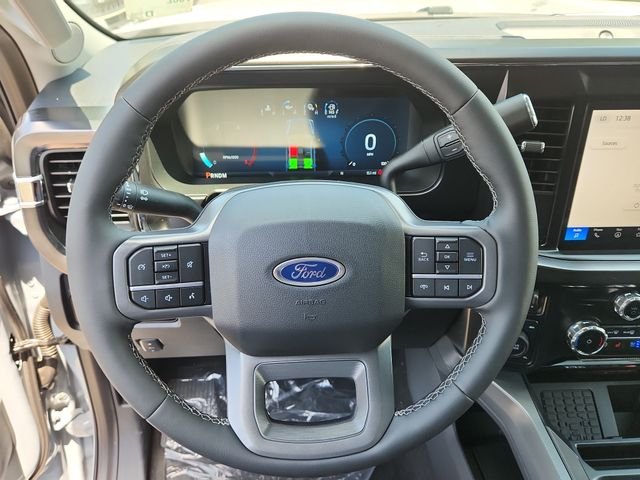 New 2026 Glacier Gray Metallic Tri-Coat Ford F-350® Lariat® image 17