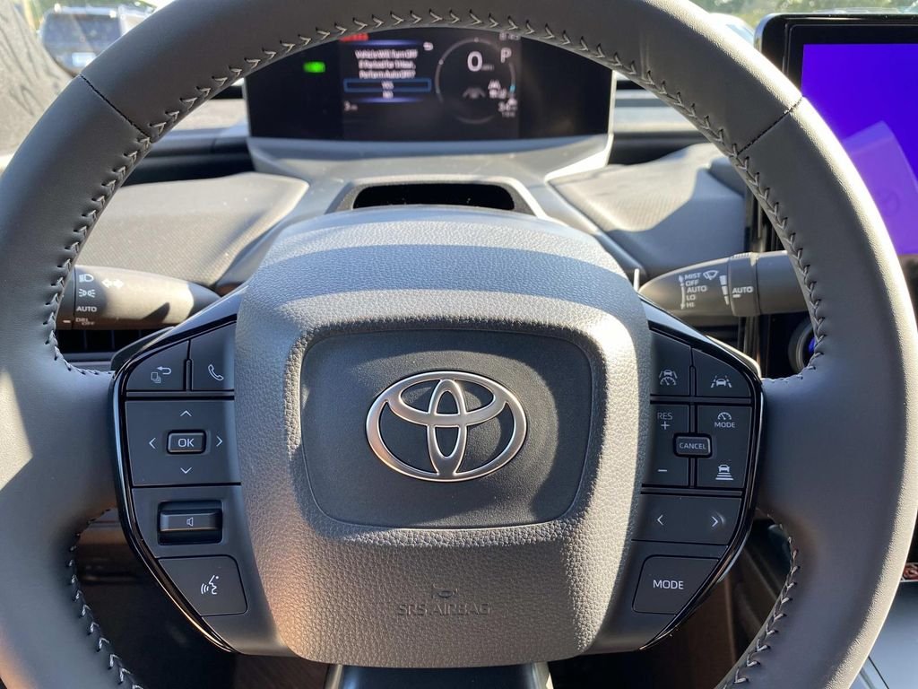 New 2026 Wind Chill Pearl Toyota XLE image 11