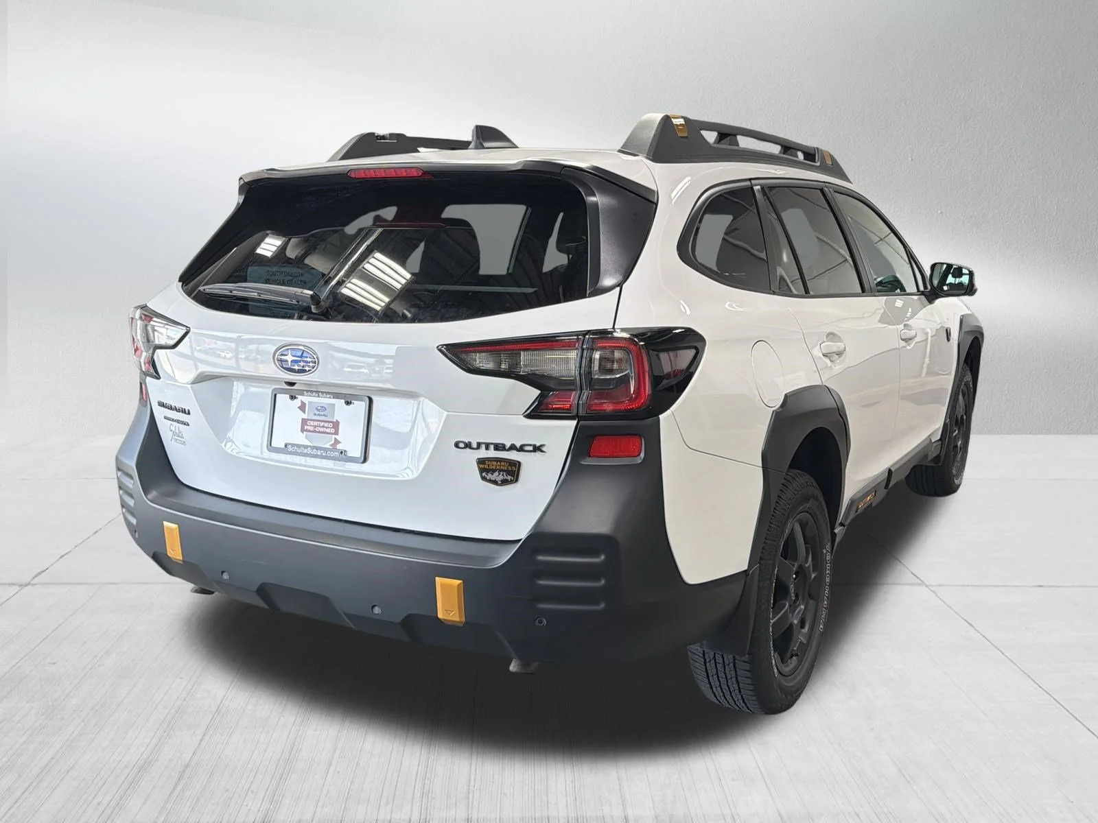 Certified Used 2024 Crystal White Pearl Subaru Wilderness image 7