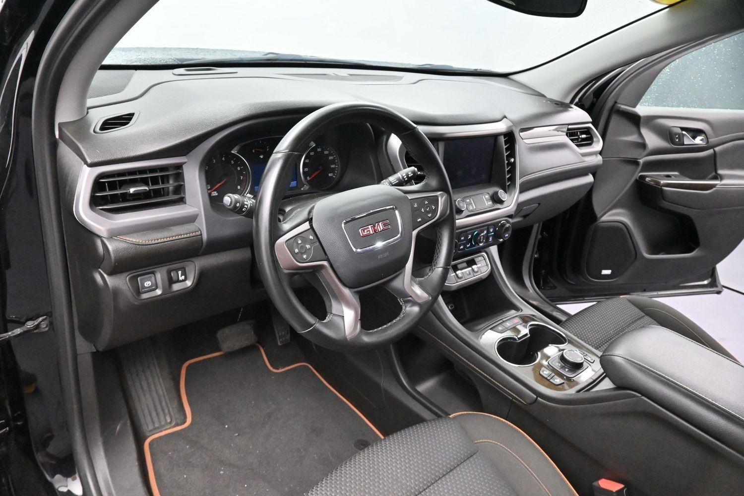 Used 2023 Ebony Twilight Metallic GMC AT4 image 18