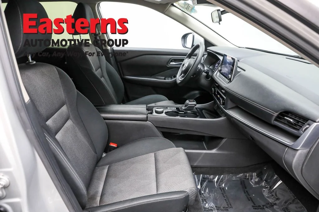Used 2024 Silver Nissan SV image 24