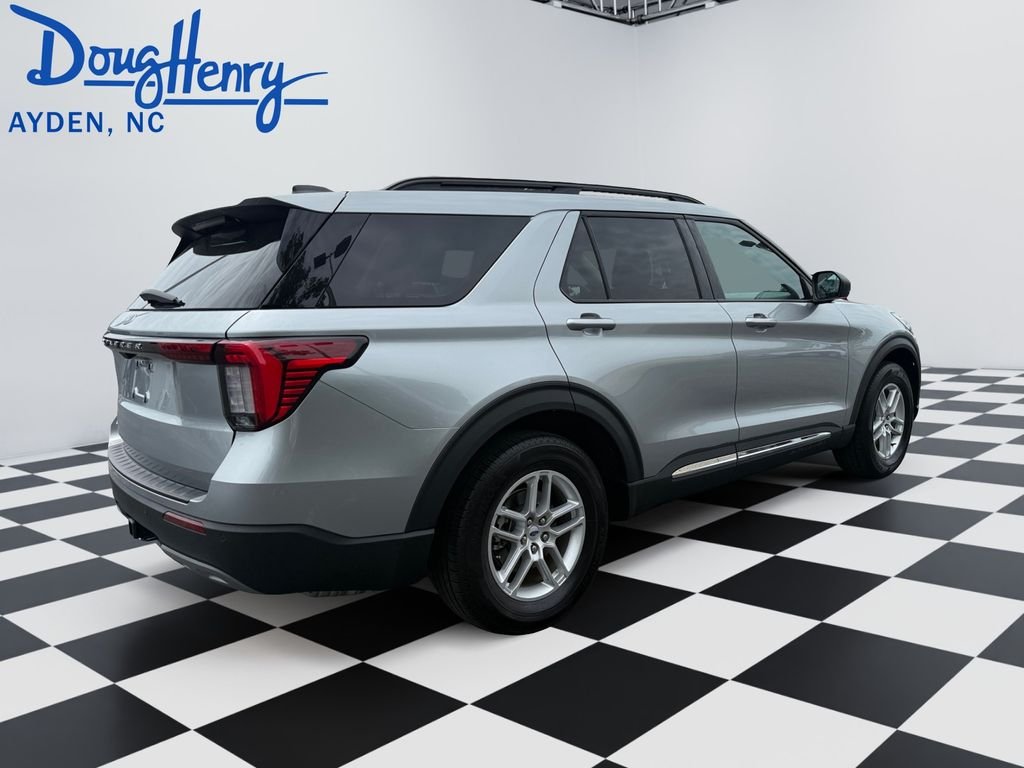 Used 2025 Silver Ford Active image 5
