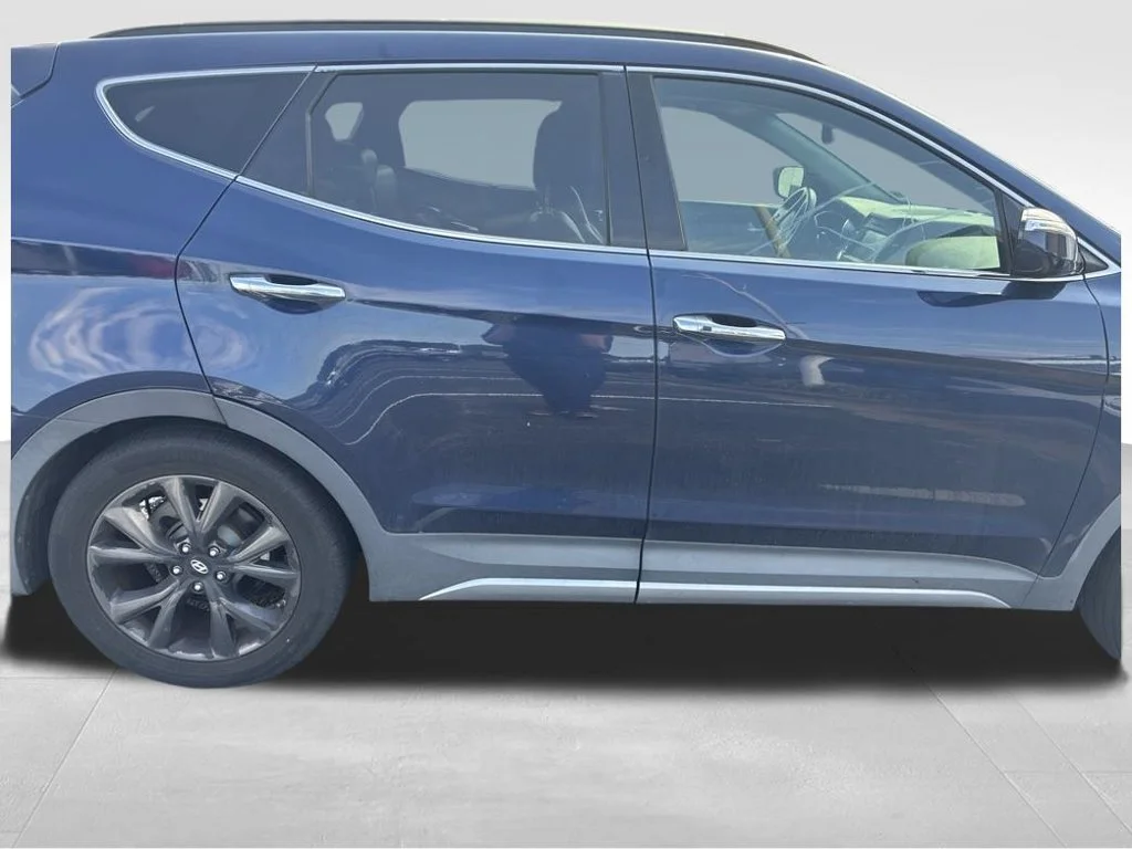 Used 2017 Blue Hyundai 2.0T Ultimate image 3