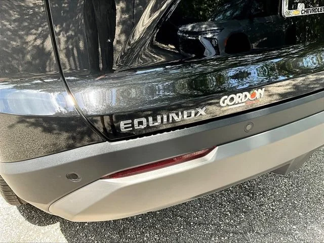 2027 Chevrolet Equinox LT - Photo 9